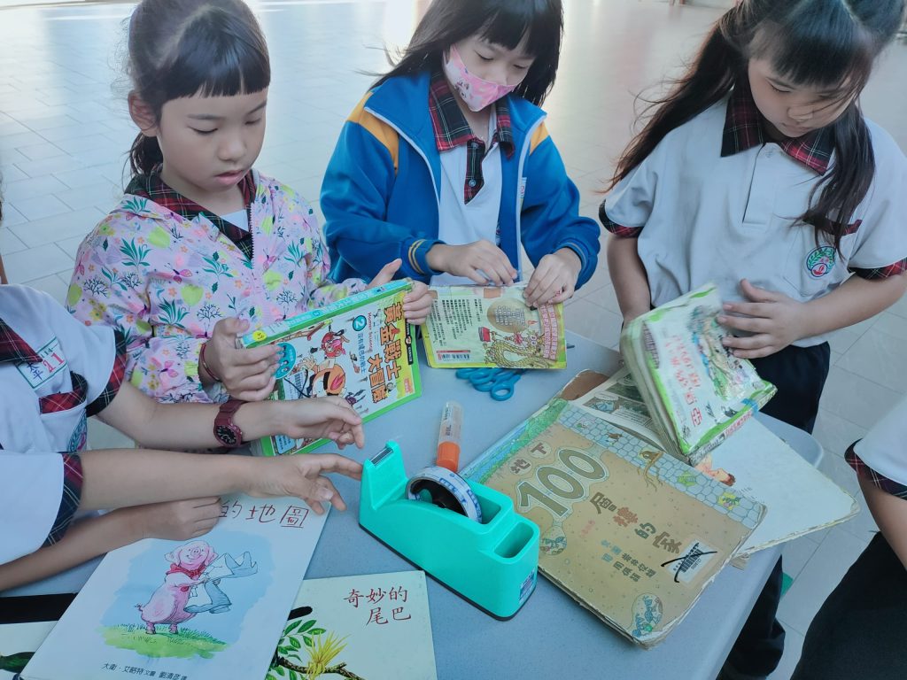 愛書惜書課程-對蹠點出版社x台中市太平國小